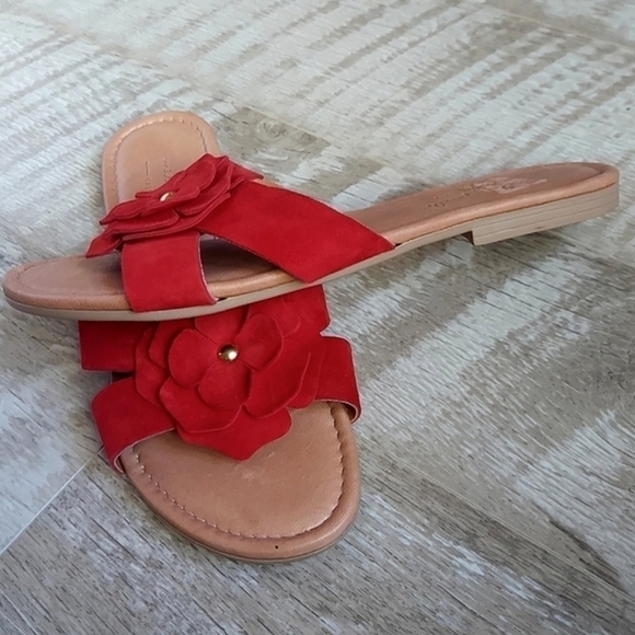 Mila Paoli Suede Slide Sandal - Picture 2 of 10